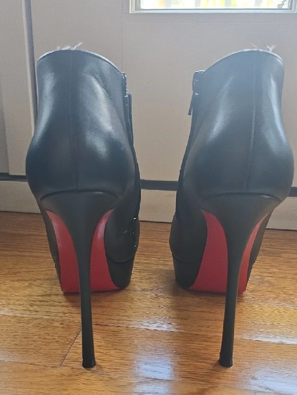 Black Leather High-Heel Platform Ankle Boots - Picture 3 of 6